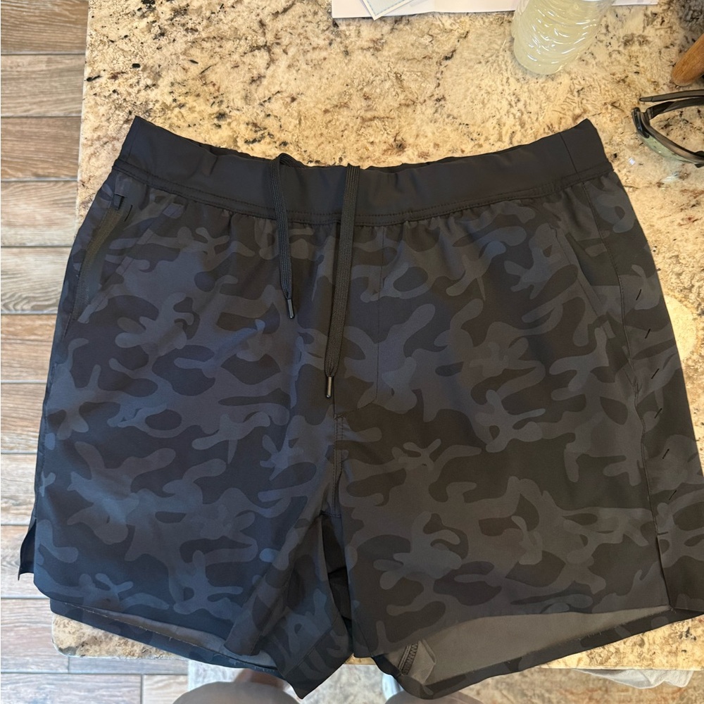 Ten Thousand Men's Interval Shorts - Black Camo
5” with liner